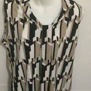 Dana Buchman Geometric Black and Brown Top Size XL
